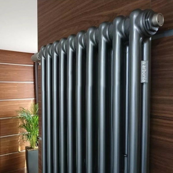 Трубчатый вертикальный радиатор Arbonia 2/2180/10 N69 твв SF-3 Anthrazit metallic (нижнее)